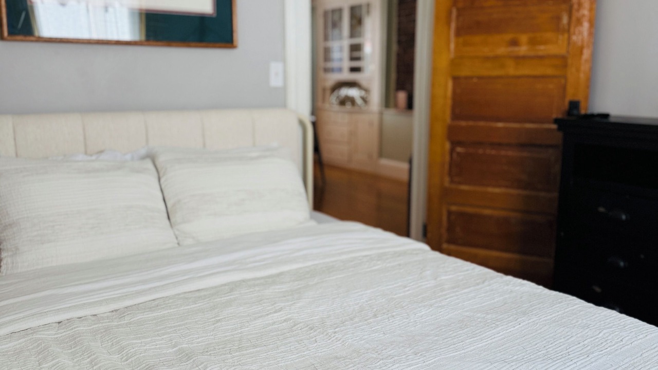 Photo of Bedroom in Central Sacramento