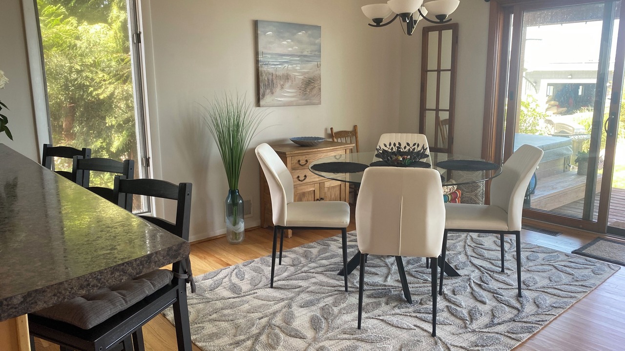 Photo of Others in Hilton