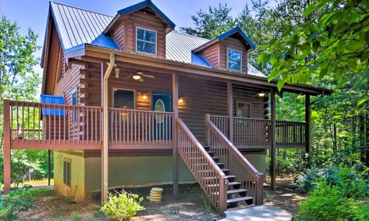 Photo of Outdoor in The Peaks at Lake Lure