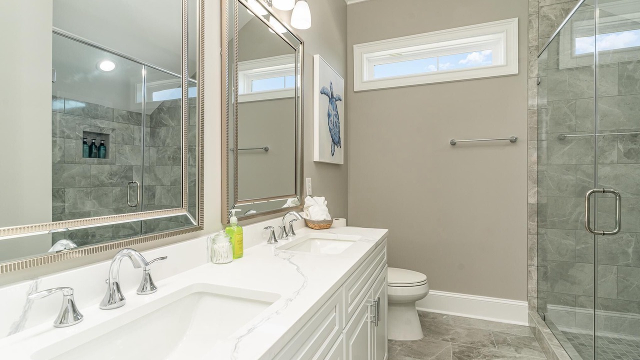 Photo of Bathroom in Ocean Drive