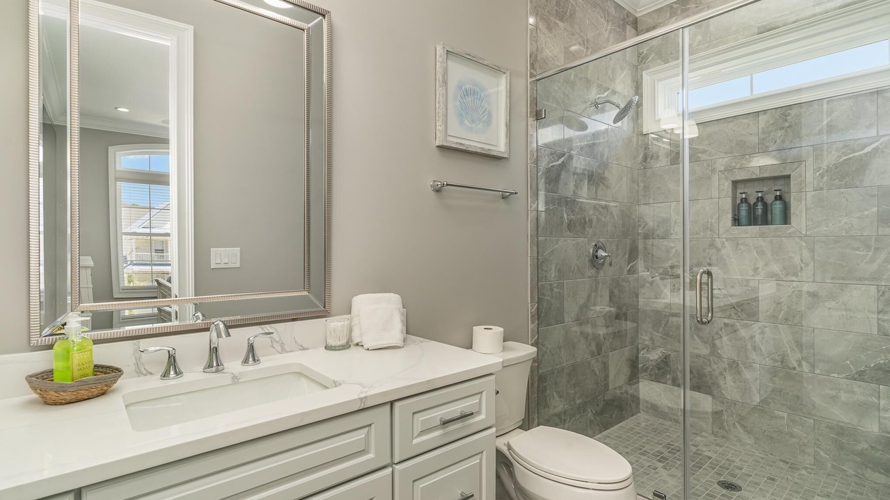 Photo of Bathroom in Ocean Drive