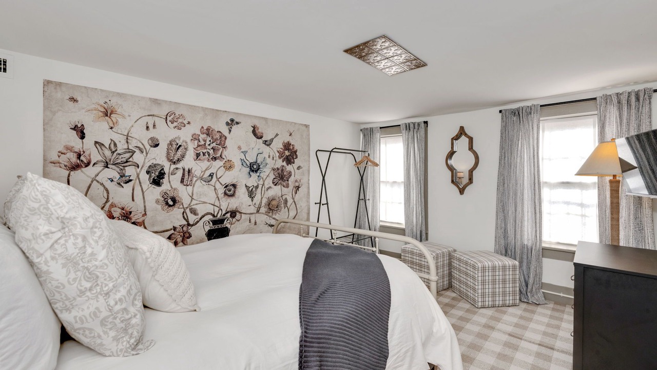 Photo of Bedroom in Natchez