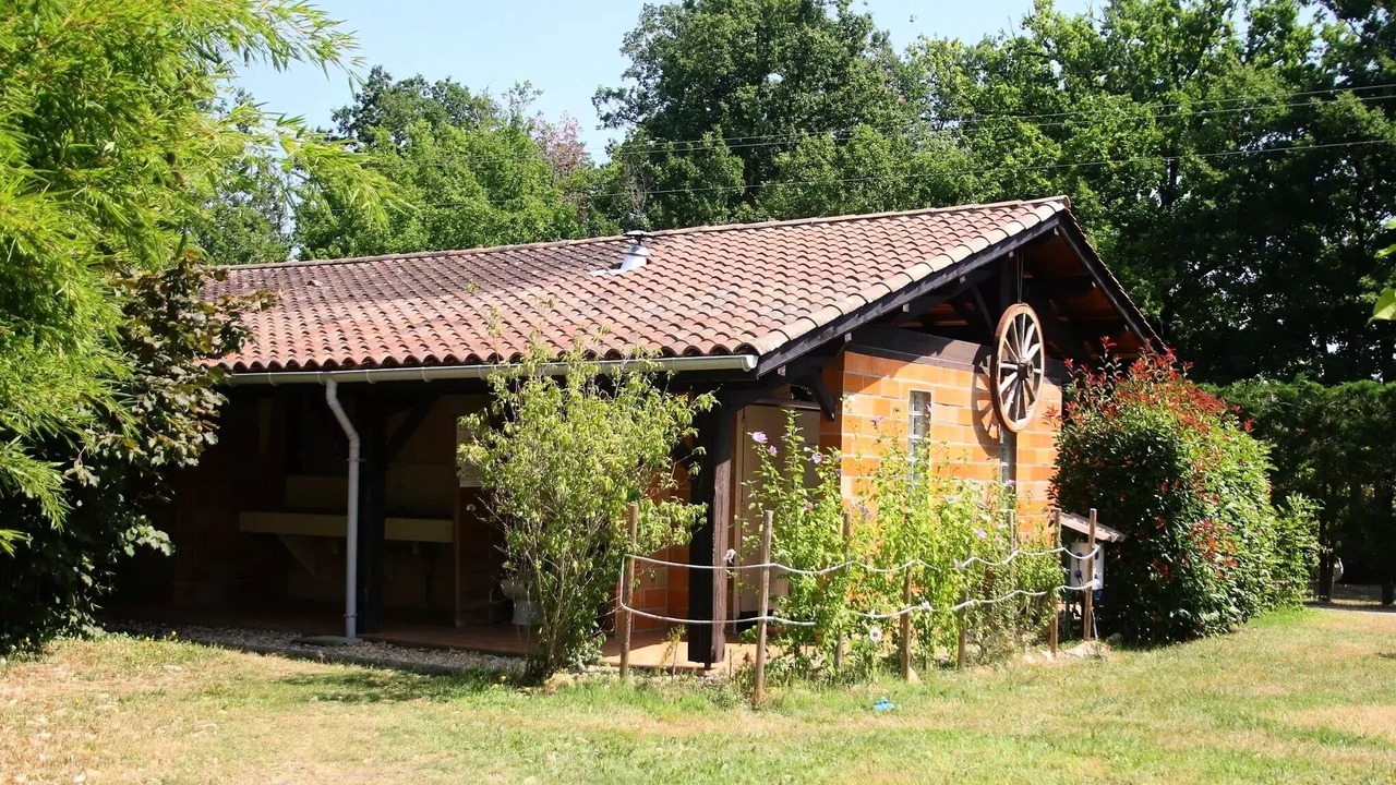 Photo of Outdoor in Devillac