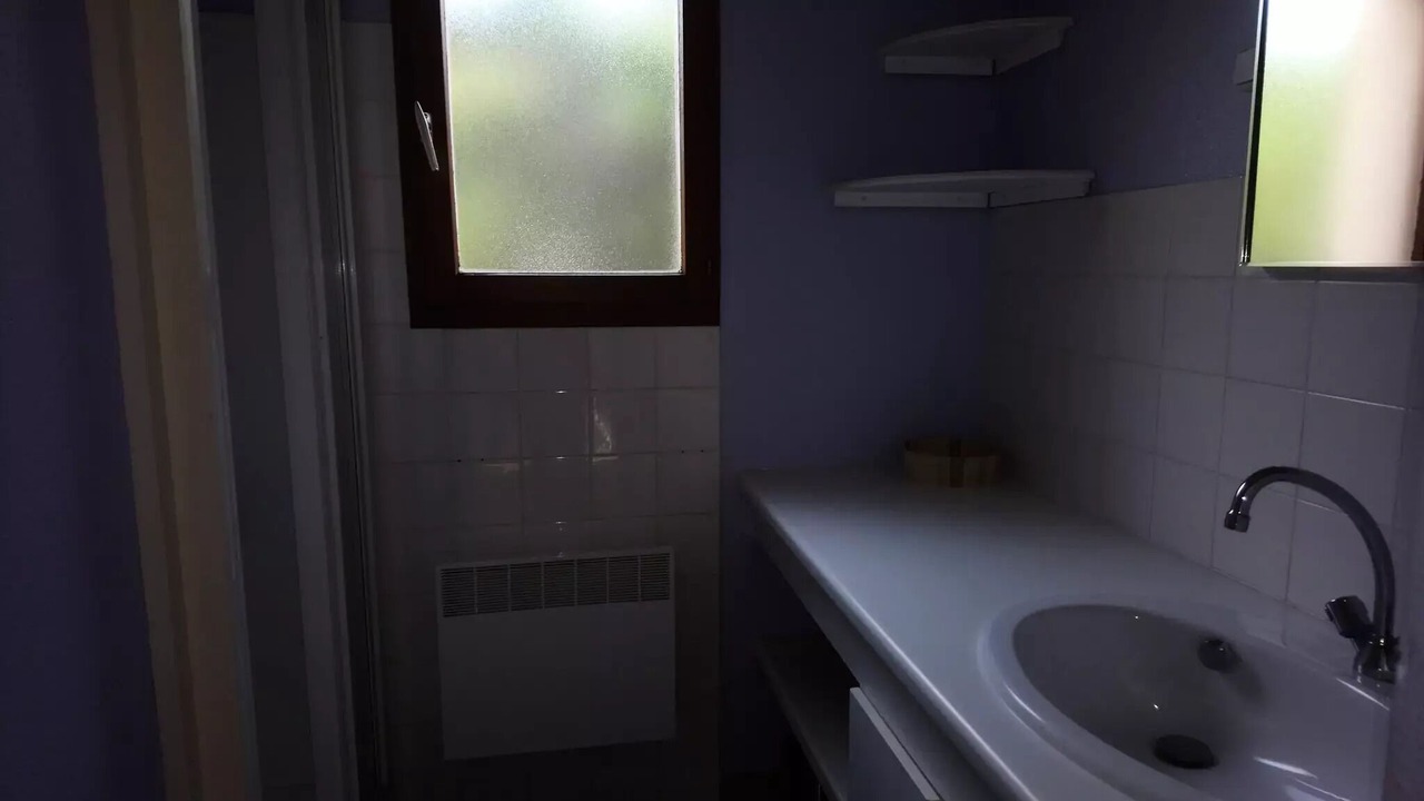 Photo of Bathroom in Devillac