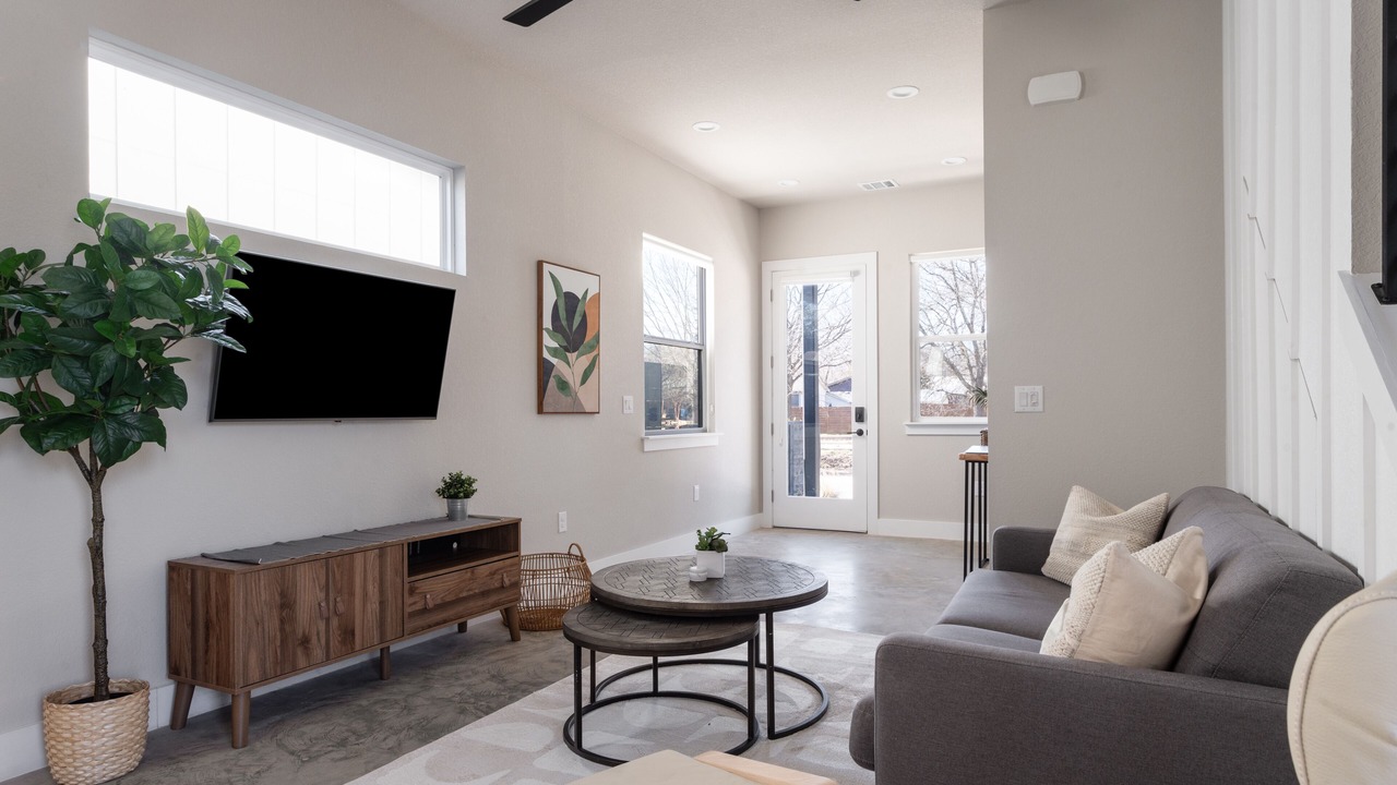 Photo of Livingroom in Brentwood
