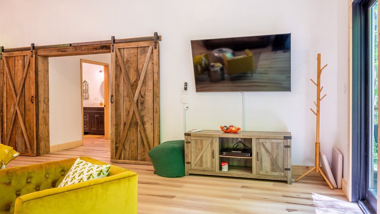 Photo of Livingroom in Hot Springs