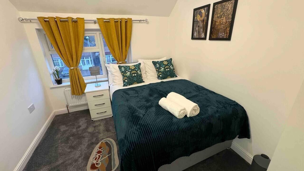 Photo of Others in Rednal