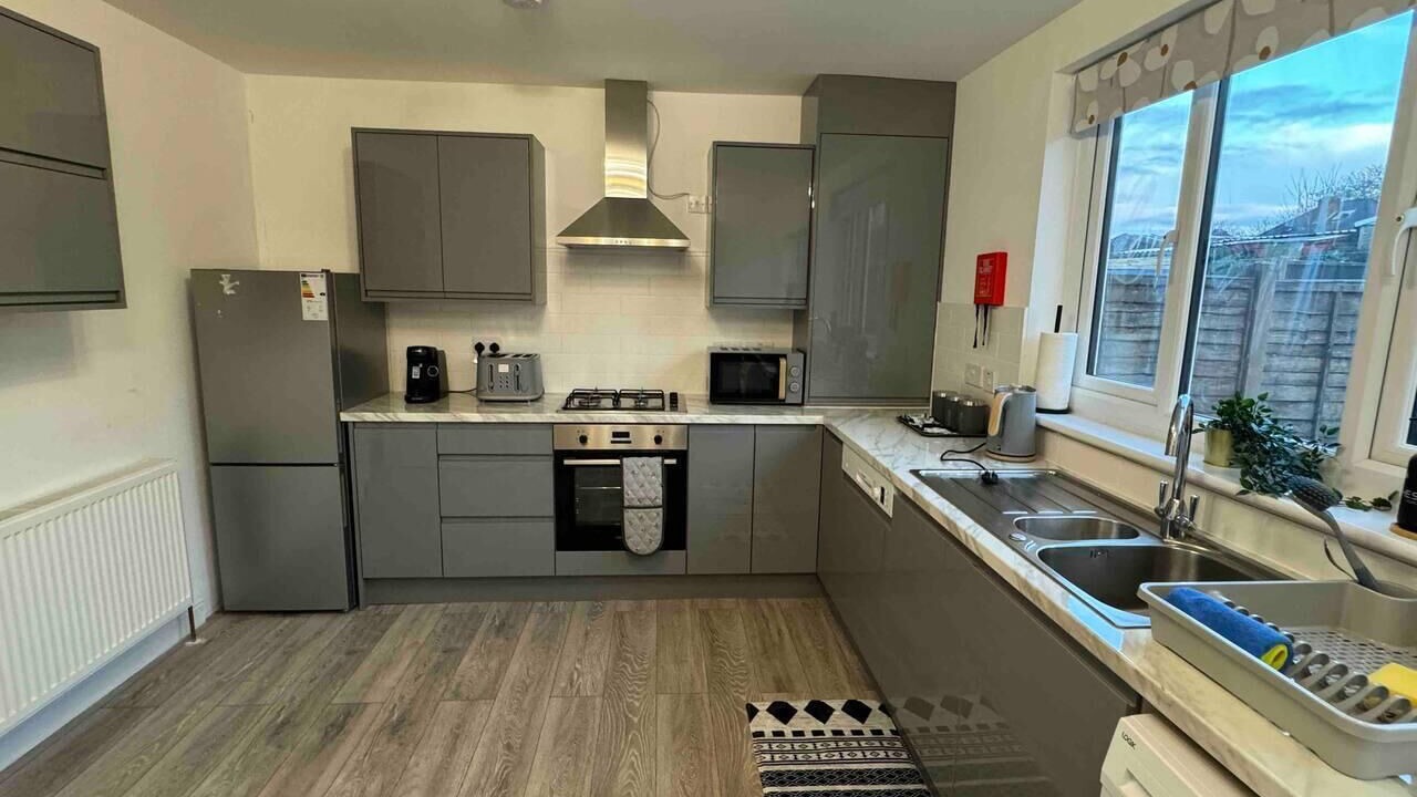 Photo of Others in Rednal