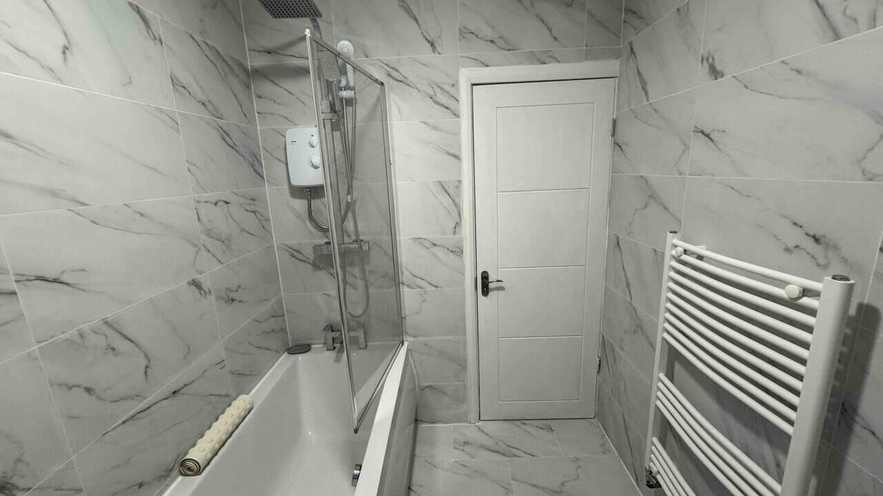 Photo of Others in Rednal