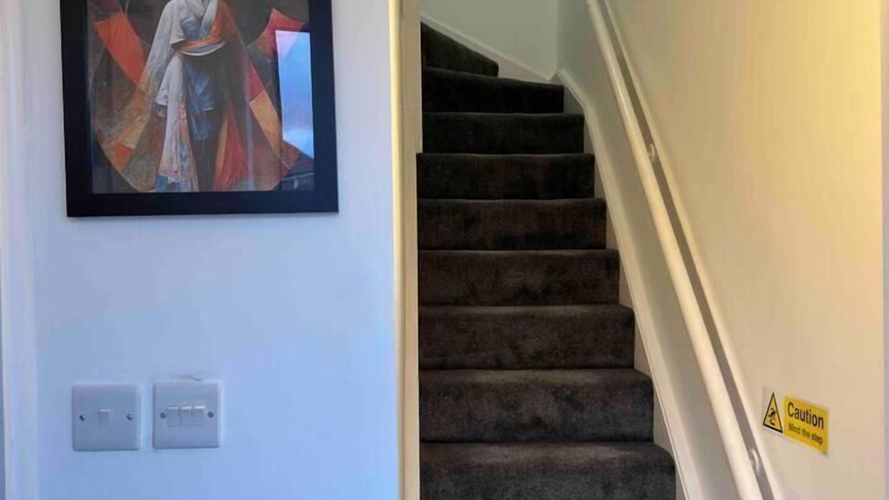 Photo of Others in Rednal