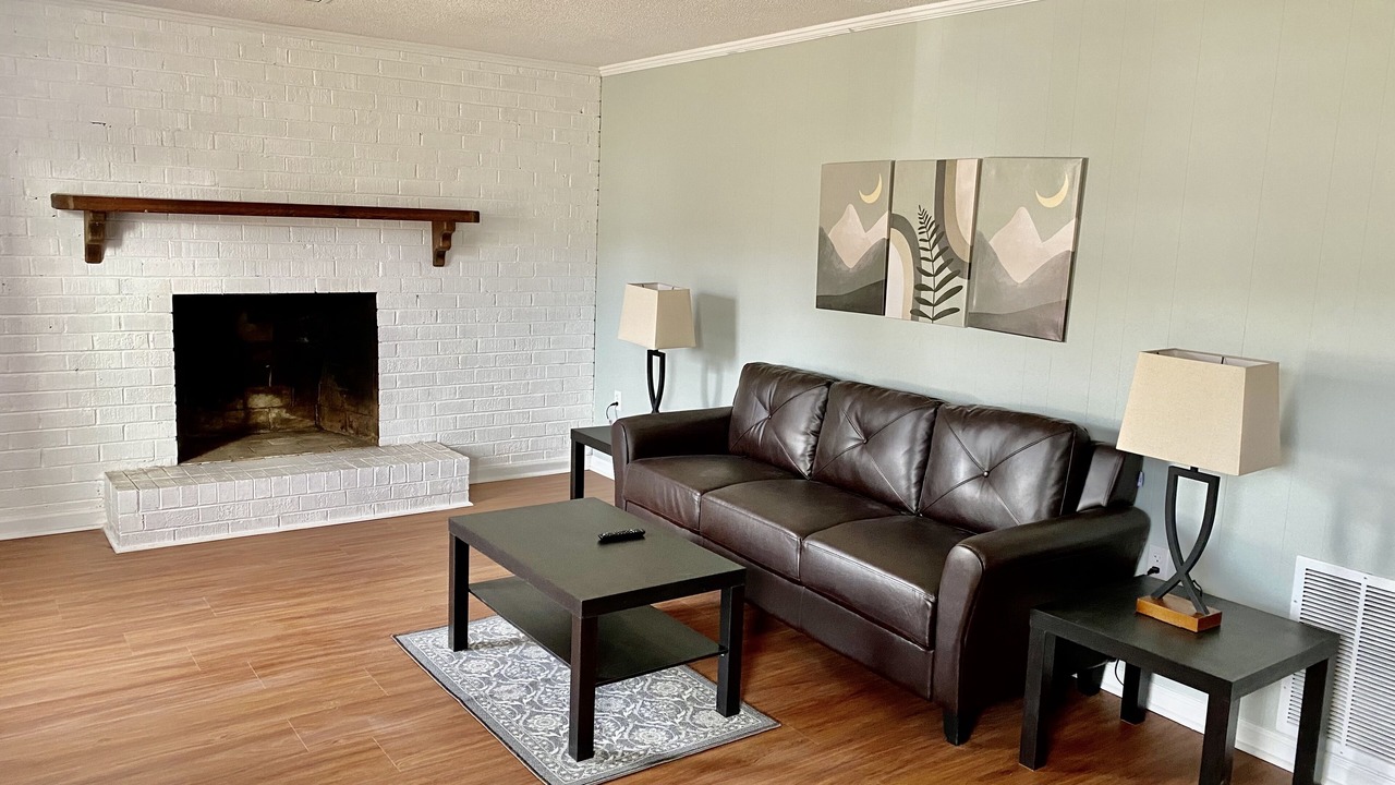 Photo of Livingroom in Laurel