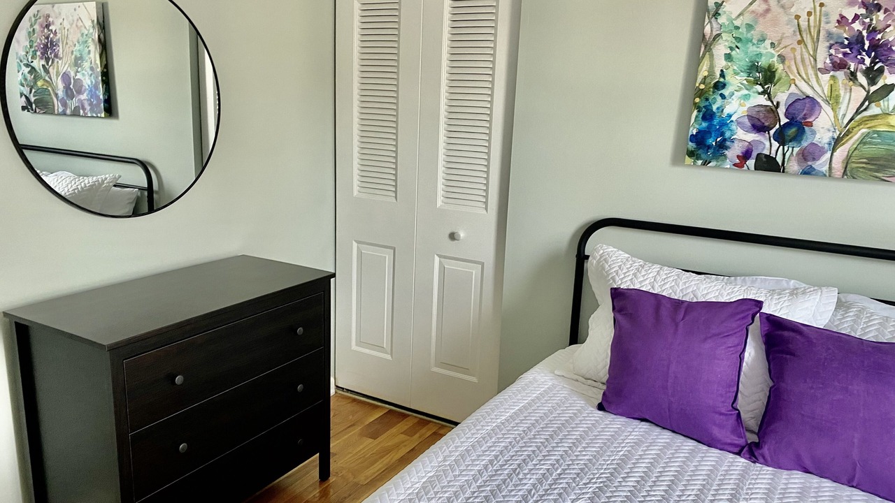 Photo of Bedroom in Laurel