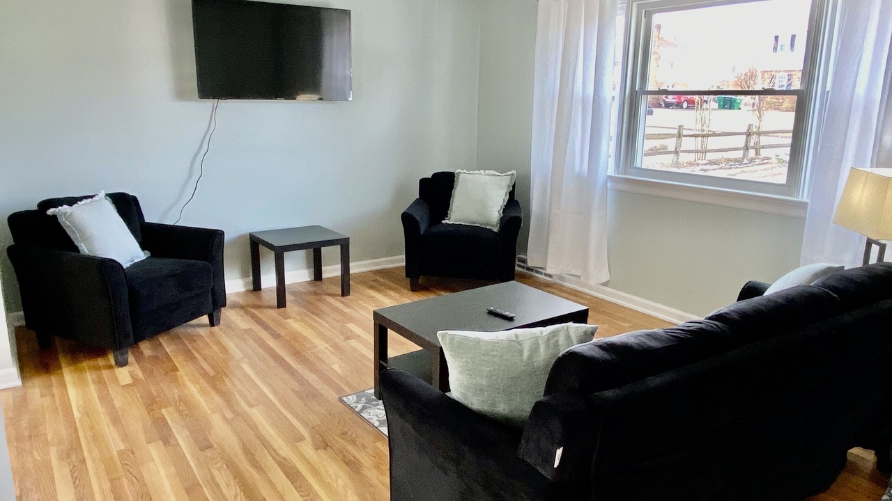 Photo of Livingroom in Laurel