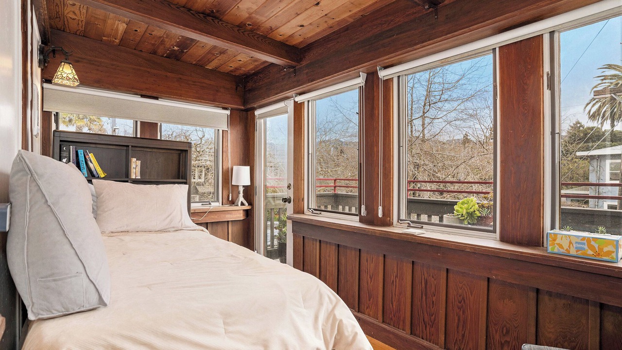 Photo of Others in Upper Telegraph