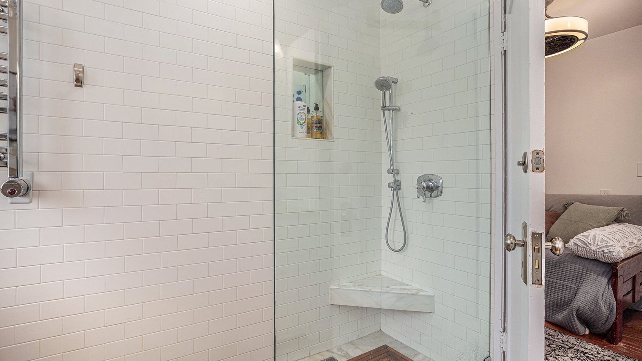 Photo of Others in Upper Telegraph