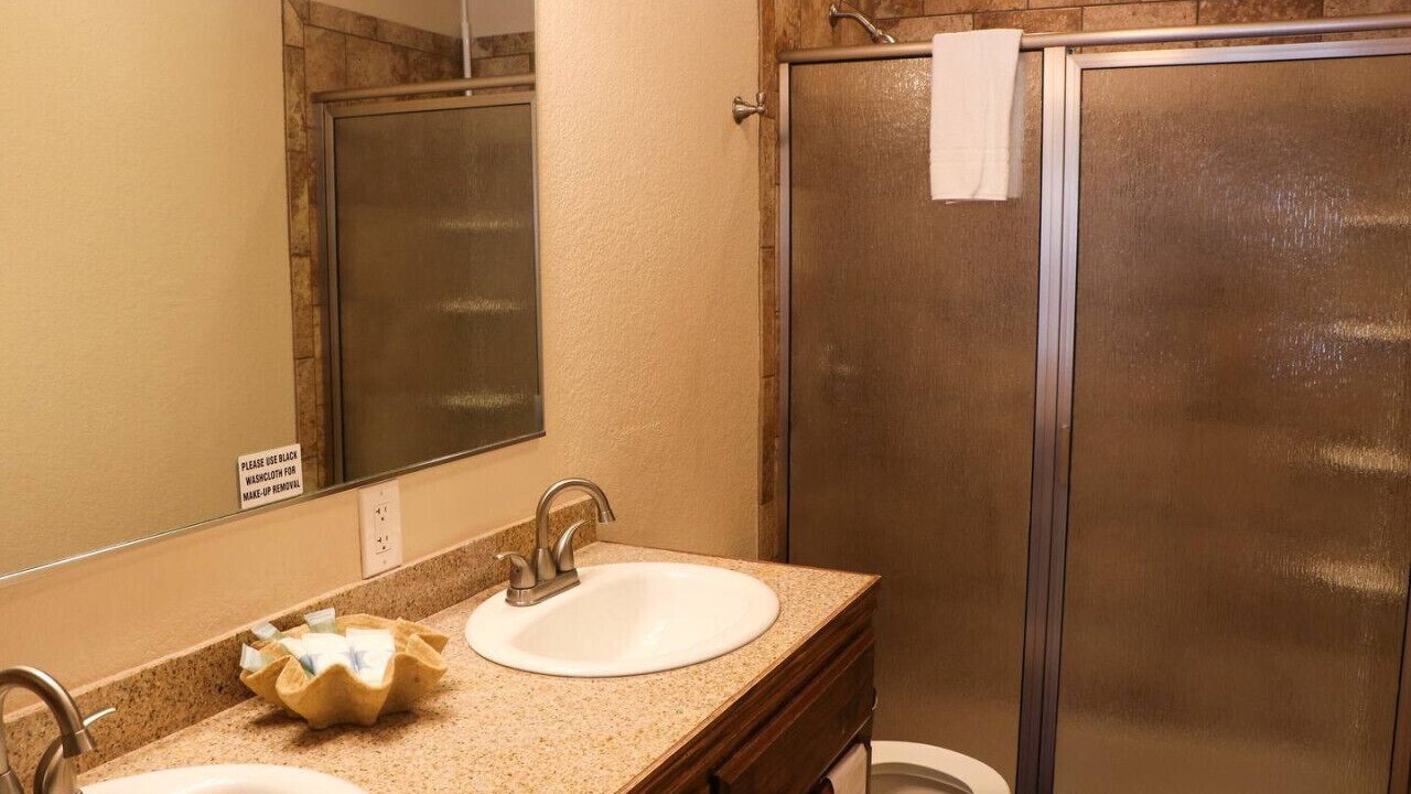Photo of Bathroom in Denison