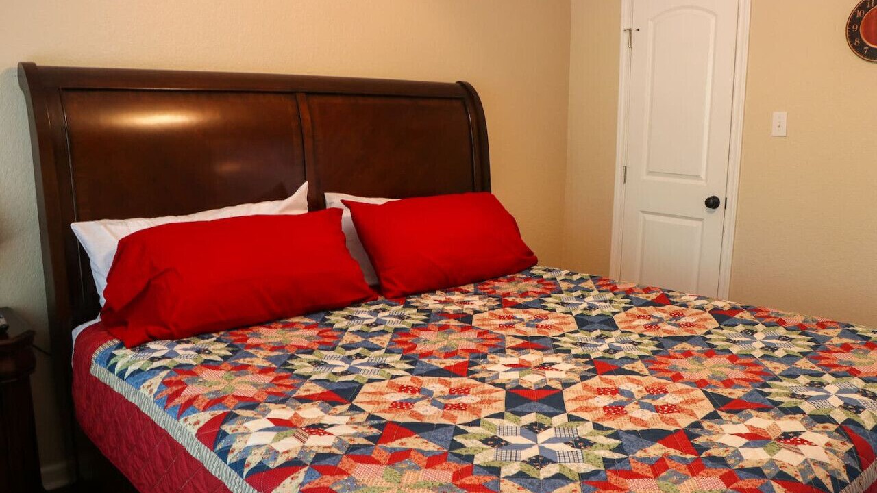 Photo of Bedroom in Denison