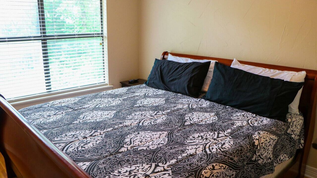 Photo of Bedroom in Denison