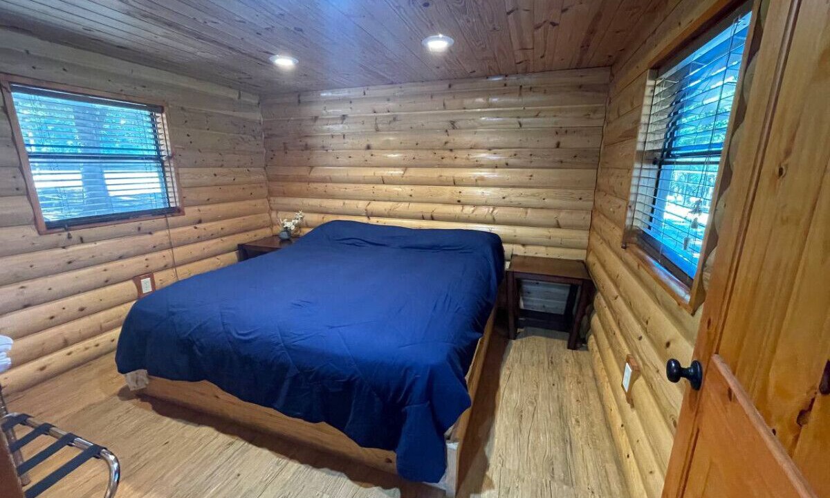 Photo of Bedroom in Pottsboro