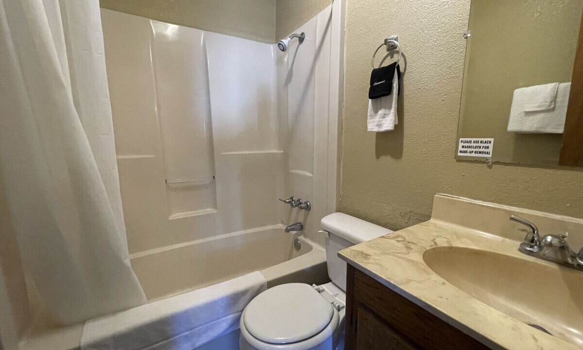 Photo of Bathroom in Denison