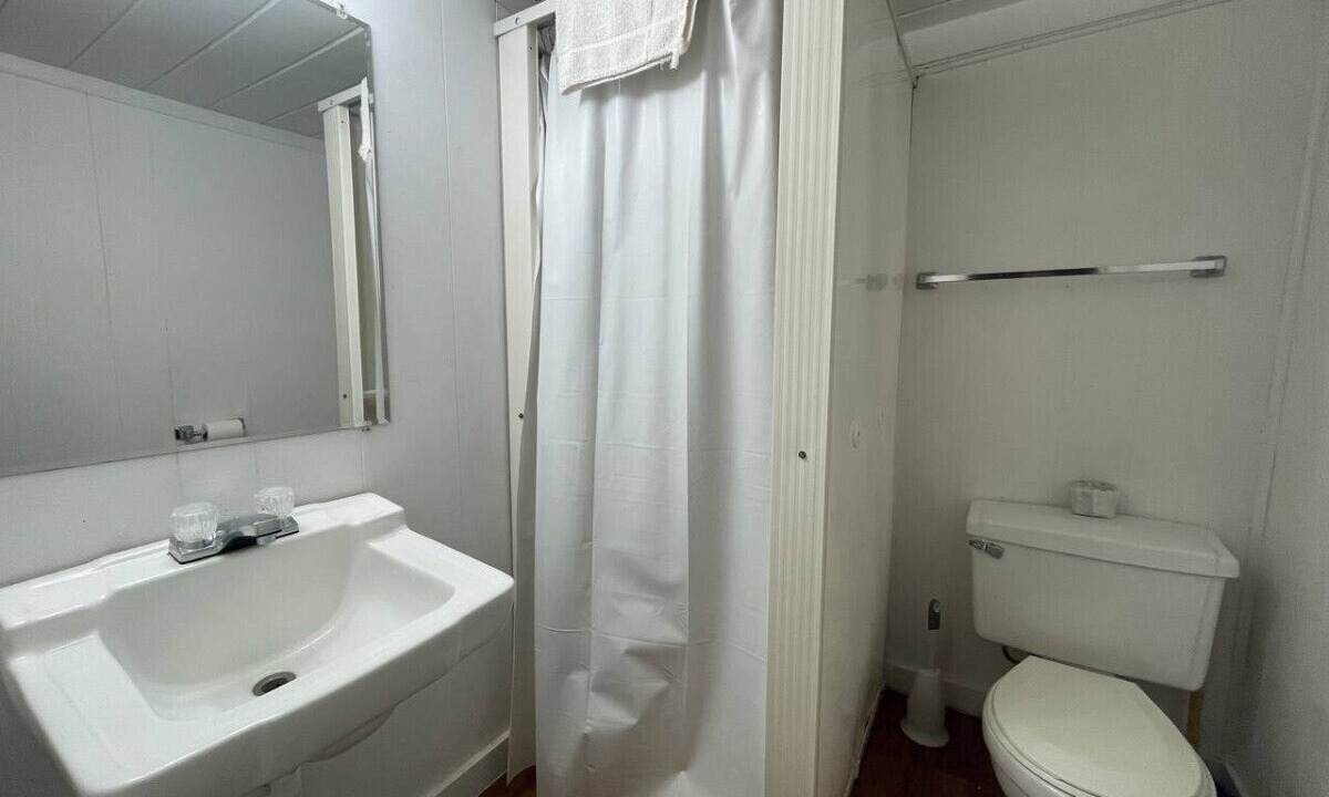 Photo of Bathroom in Pottsboro
