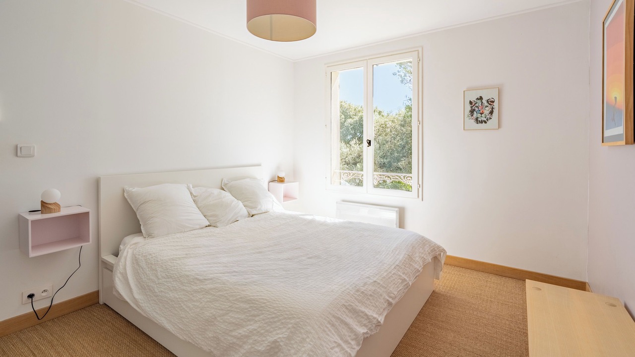 Photo of Bedroom in Lagarde Pareol