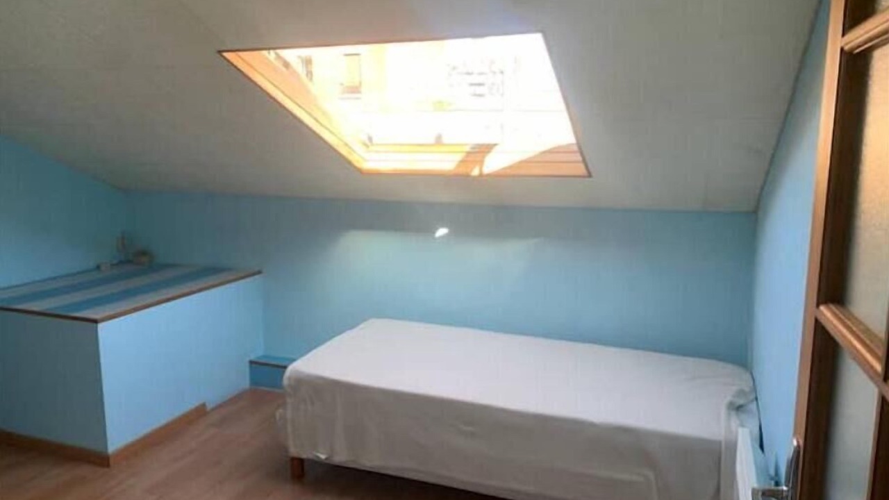 Photo of Bedroom in La Courneuve