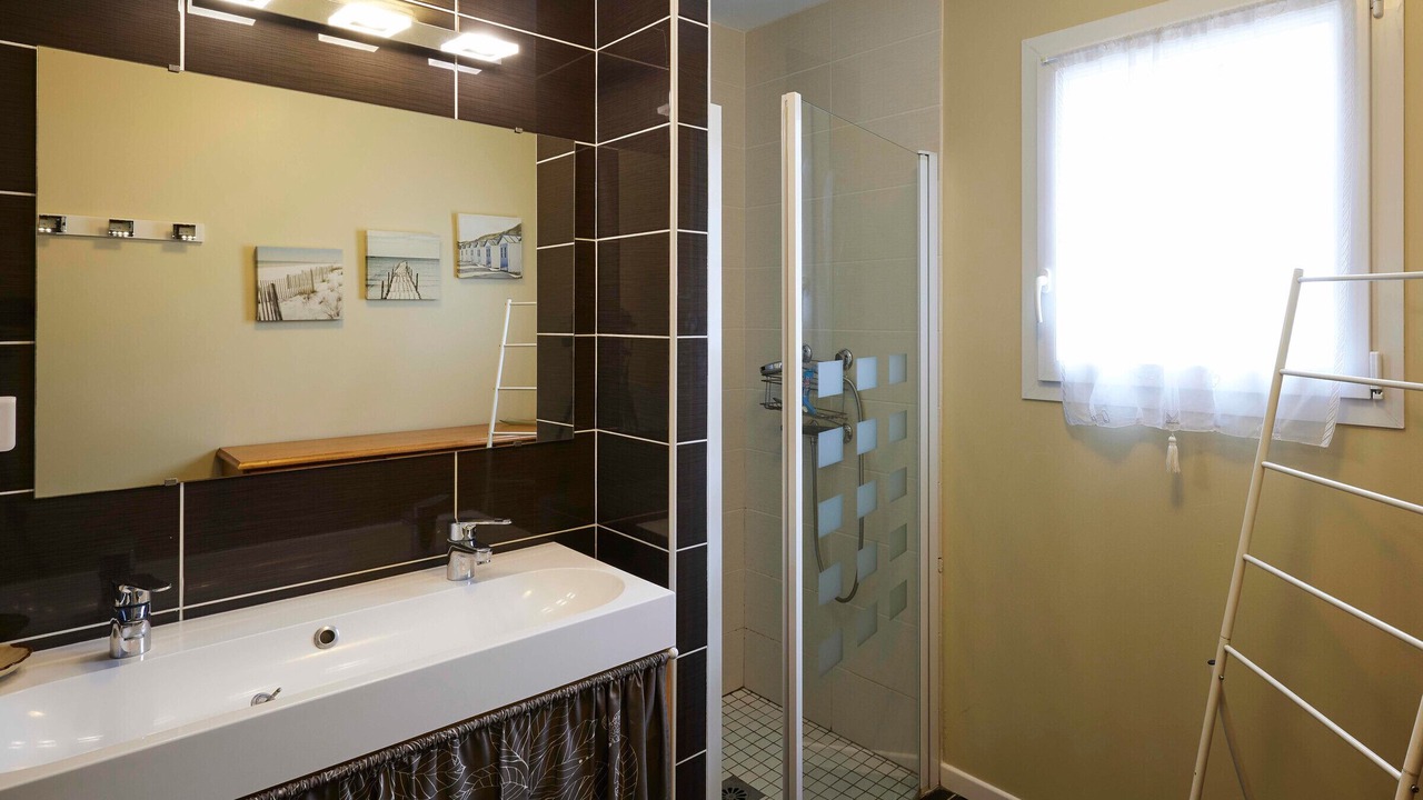 Photo of Bathroom in Saint-Jean-de-Monts