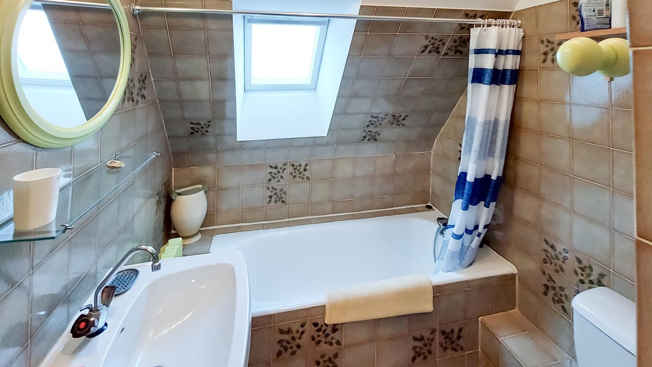 Photo of Bathroom in Plouguerneau