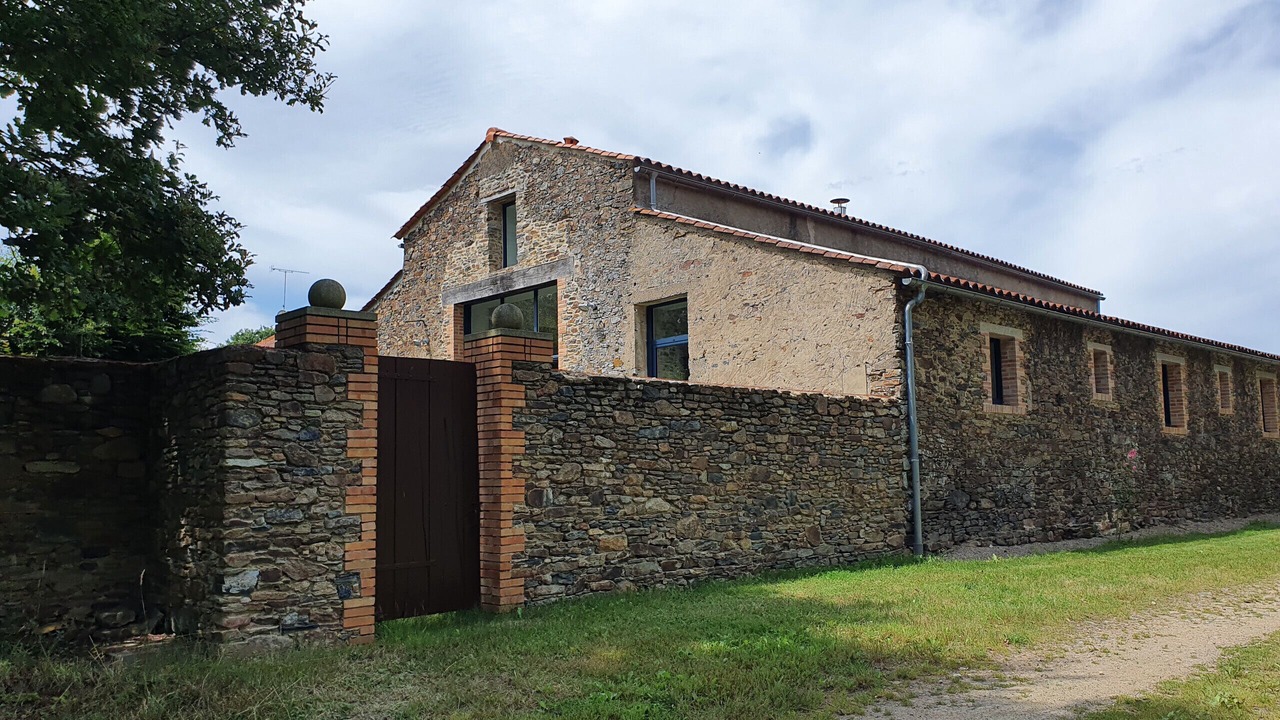 Photo of Outdoor in Saint-Julien-des-Landes