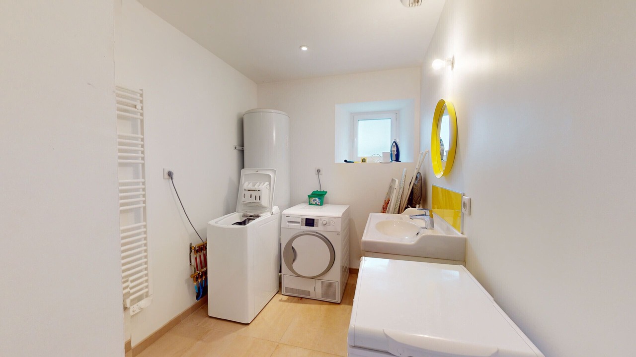 Photo of Bathroom in Saint-Julien-des-Landes