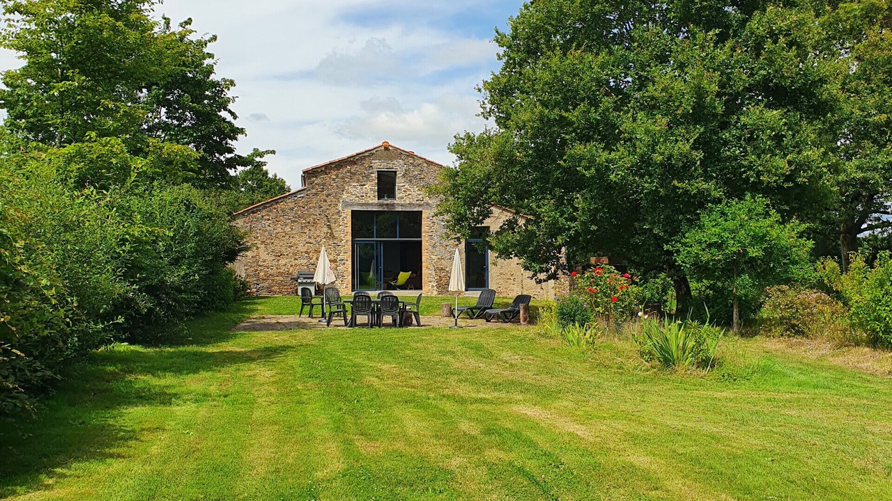 Photo of Outdoor in Saint-Julien-des-Landes