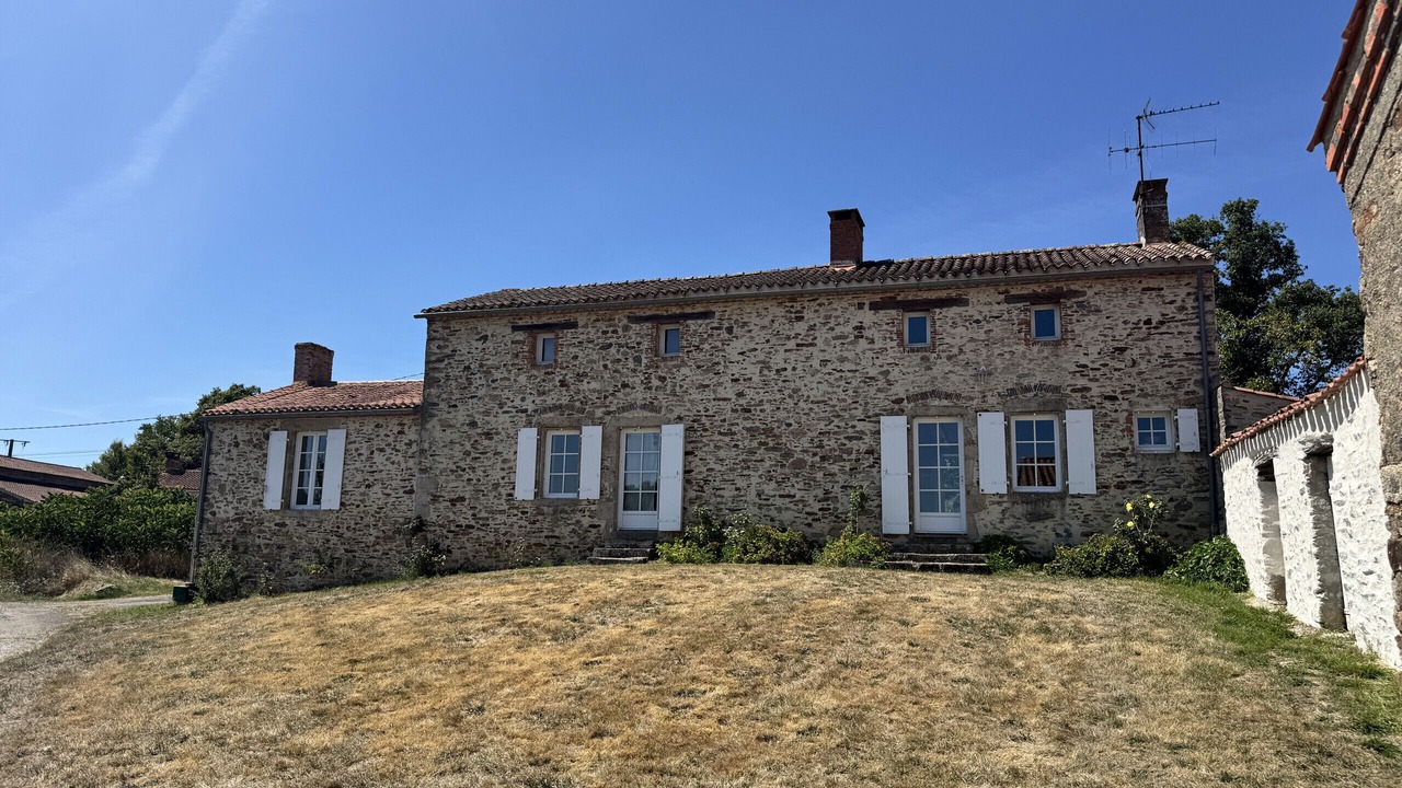 Photo of Outdoor in Saint-Julien-des-Landes