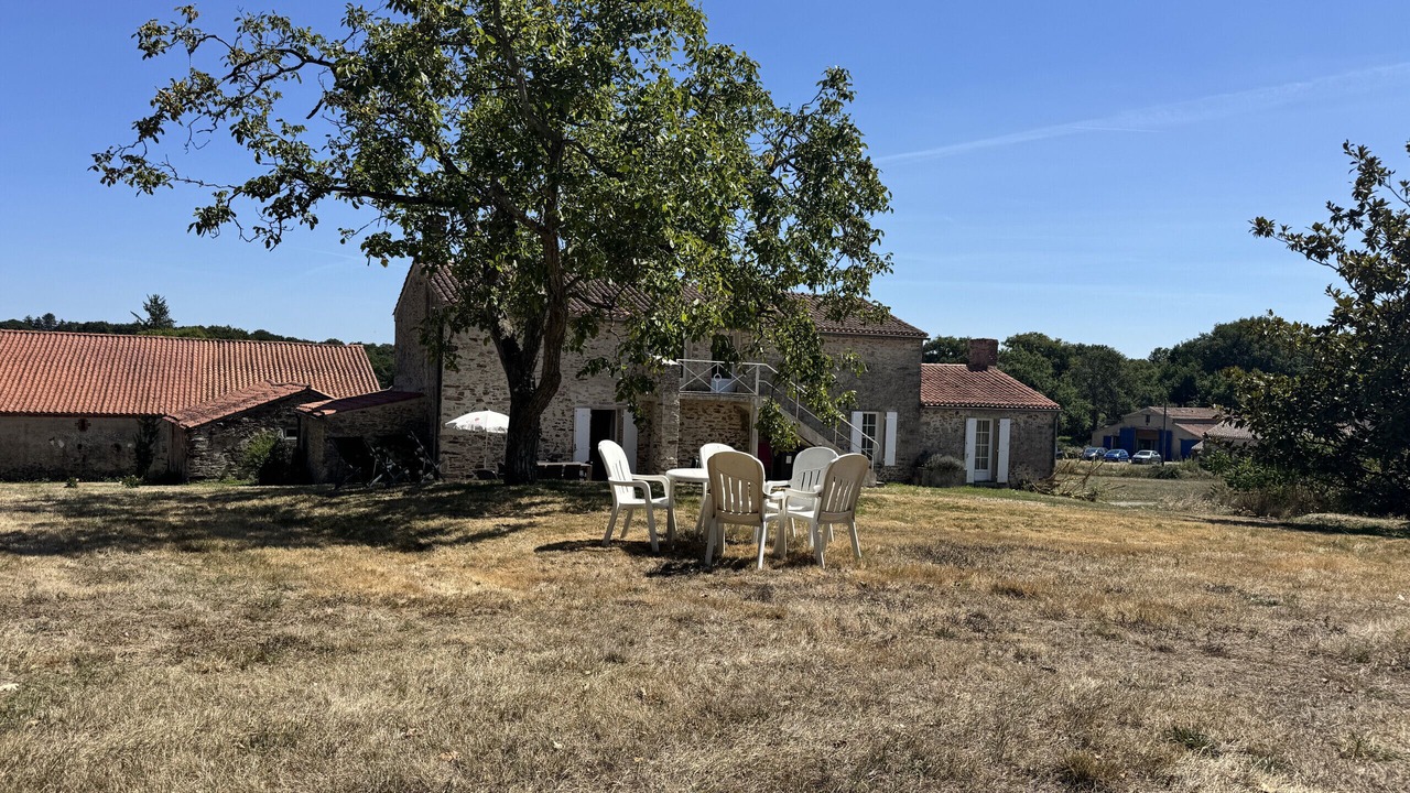 Photo of Outdoor in Saint-Julien-des-Landes