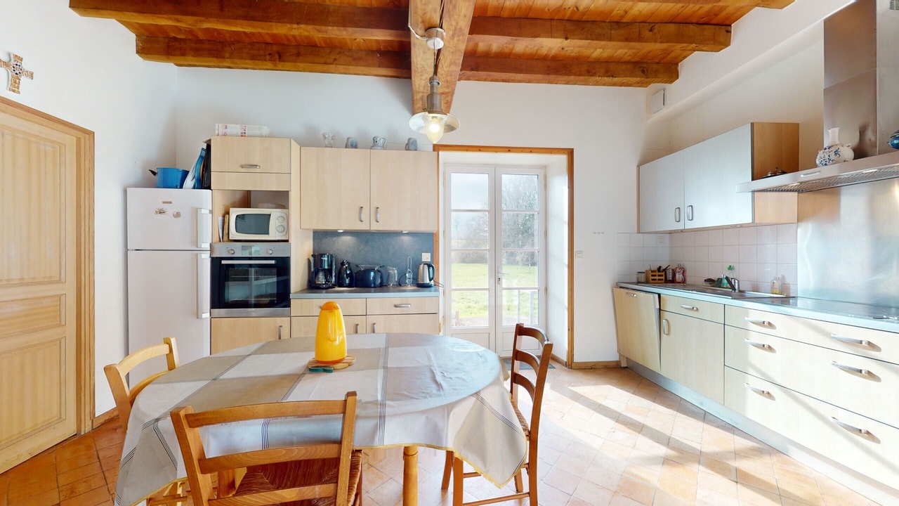 Photo of Kitchen in Saint-Julien-des-Landes