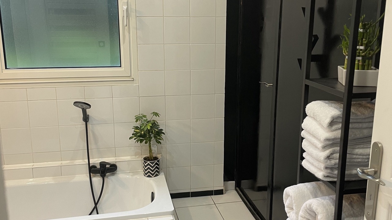 Photo of Bathroom in Fecamp