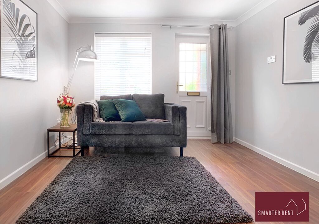 Photo of Livingroom in Lightwater