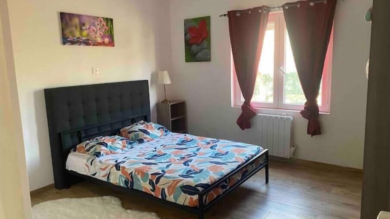 Photo of Bedroom in Saint-Bres