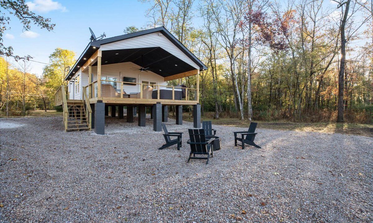 Photo of Patio Balcony in Hot Springs