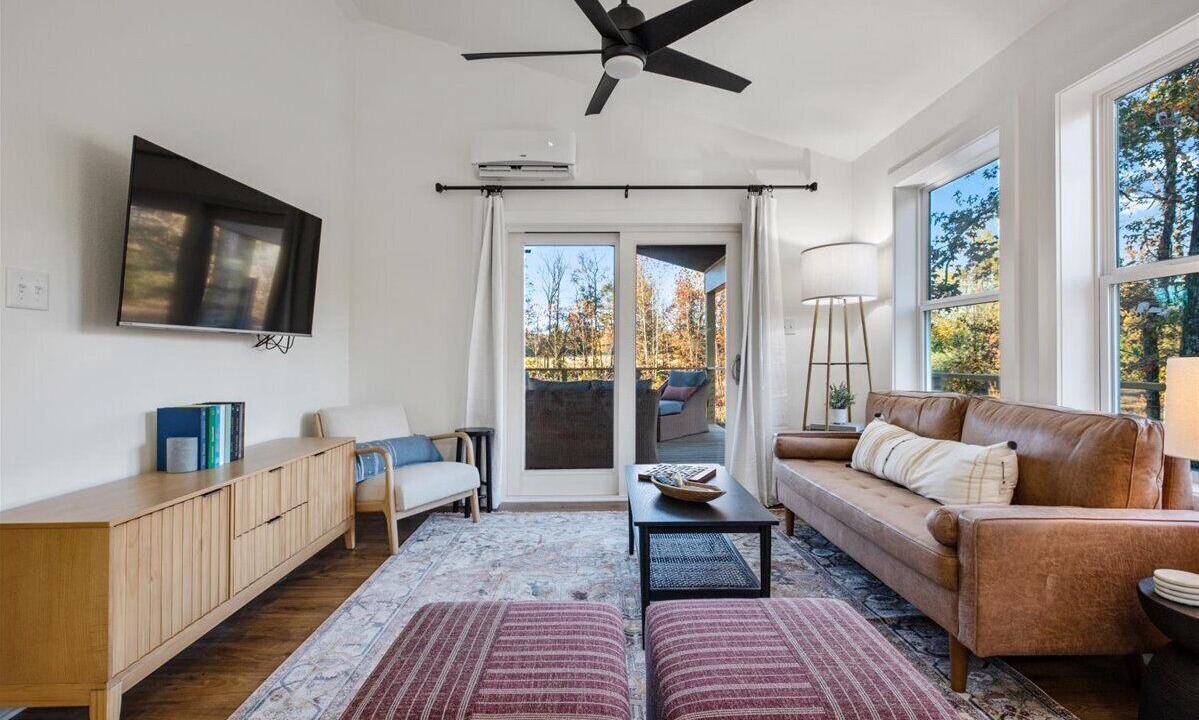 Photo of Livingroom in Hot Springs