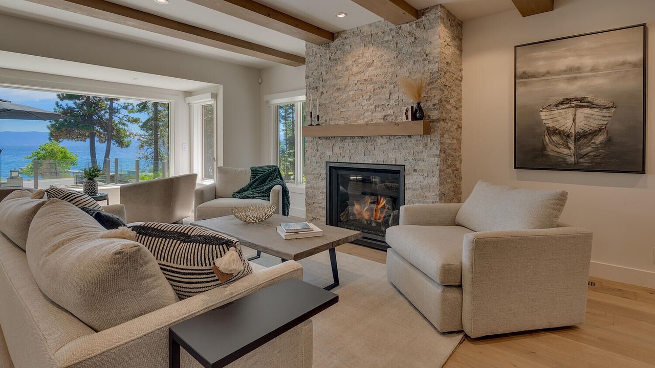 Photo of Livingroom in Homewood