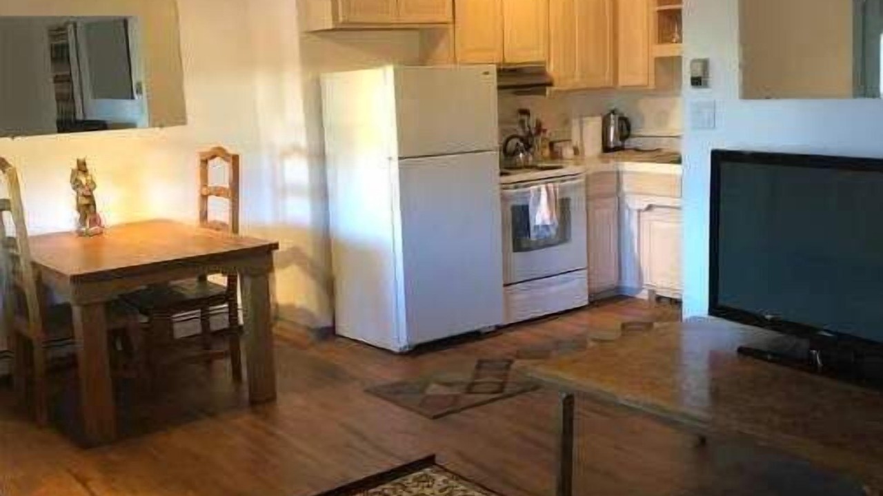 Photo of Livingroom in Northeast Santa Fe