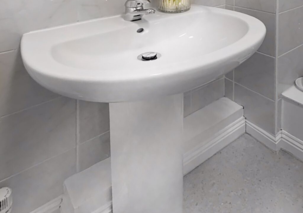 Photo of Bathroom in Knaphill