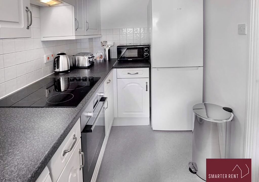 Photo of Kitchen in Knaphill