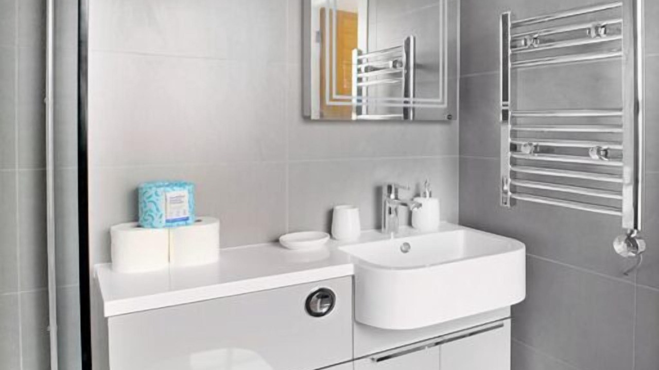 Photo of Bathroom in Eton