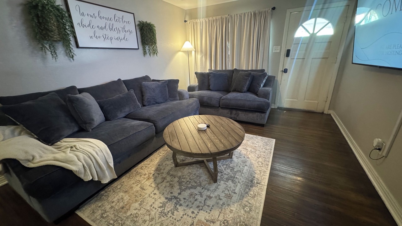 Photo of Livingroom in Fort Worth Cultural District