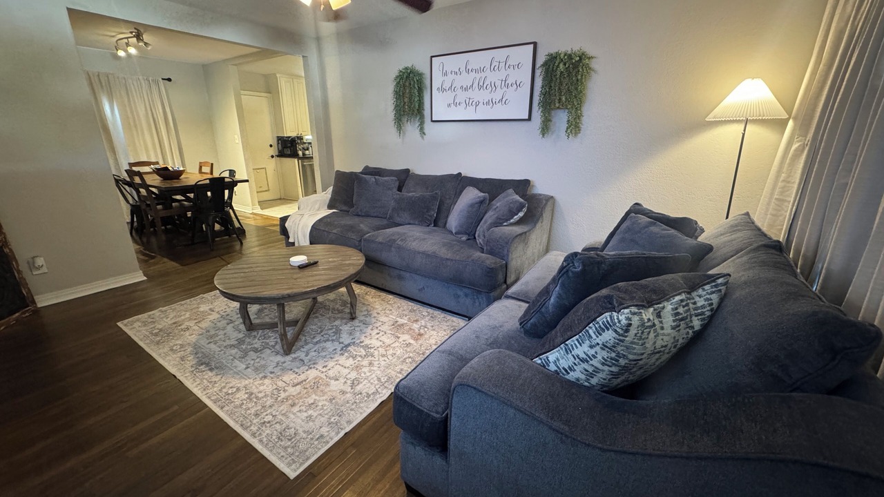 Photo of Livingroom in Fort Worth Cultural District