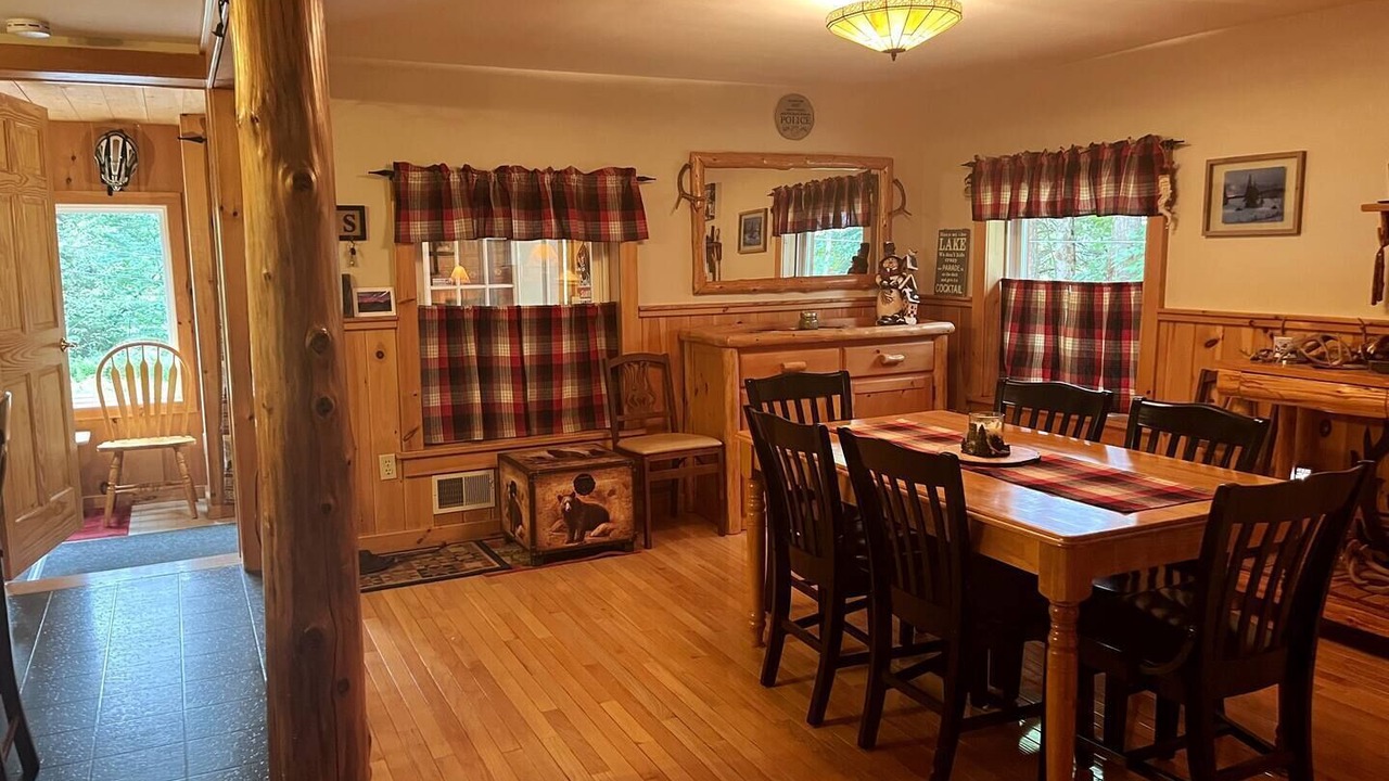 Photo of Bedroom in Town of Webb