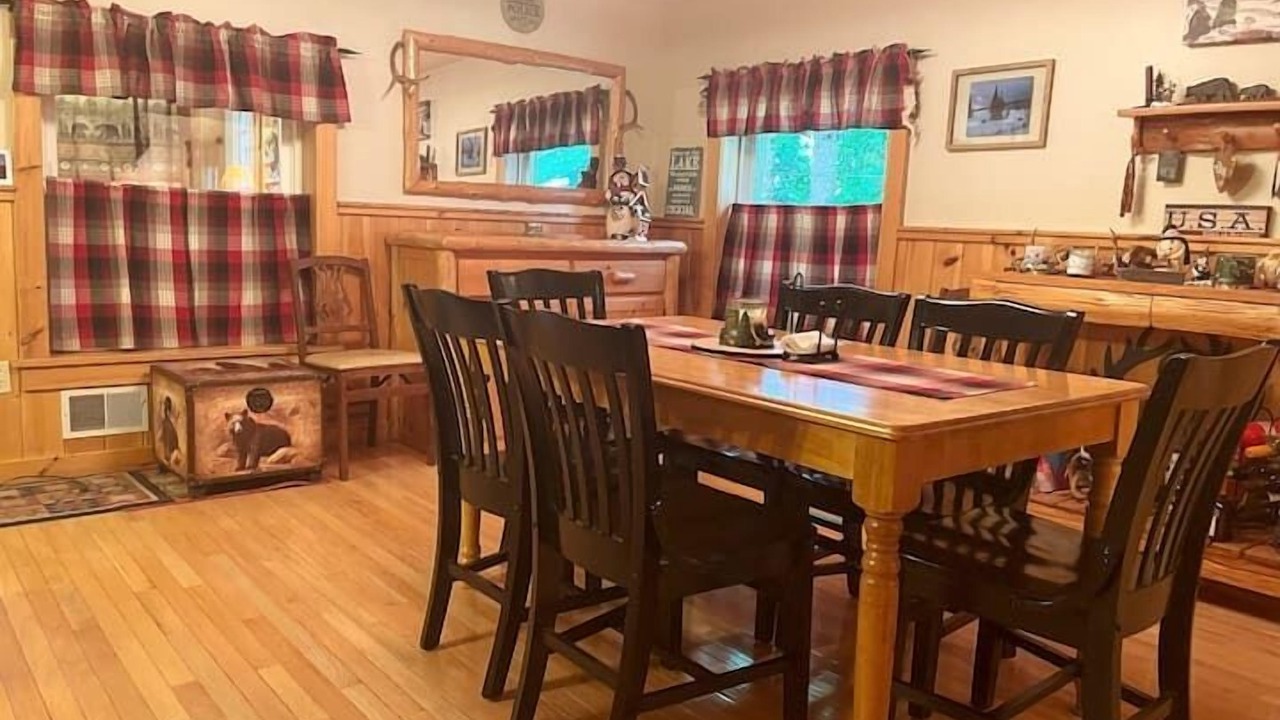 Photo of Bedroom in Town of Webb
