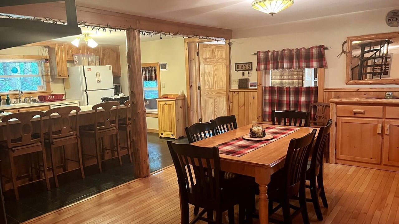 Photo of Bedroom in Town of Webb